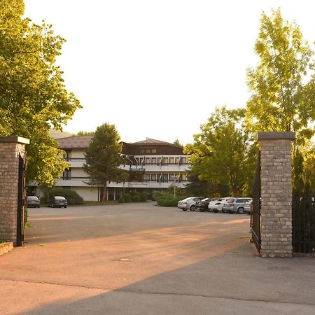 Hotel Ada Bihać Esterno foto