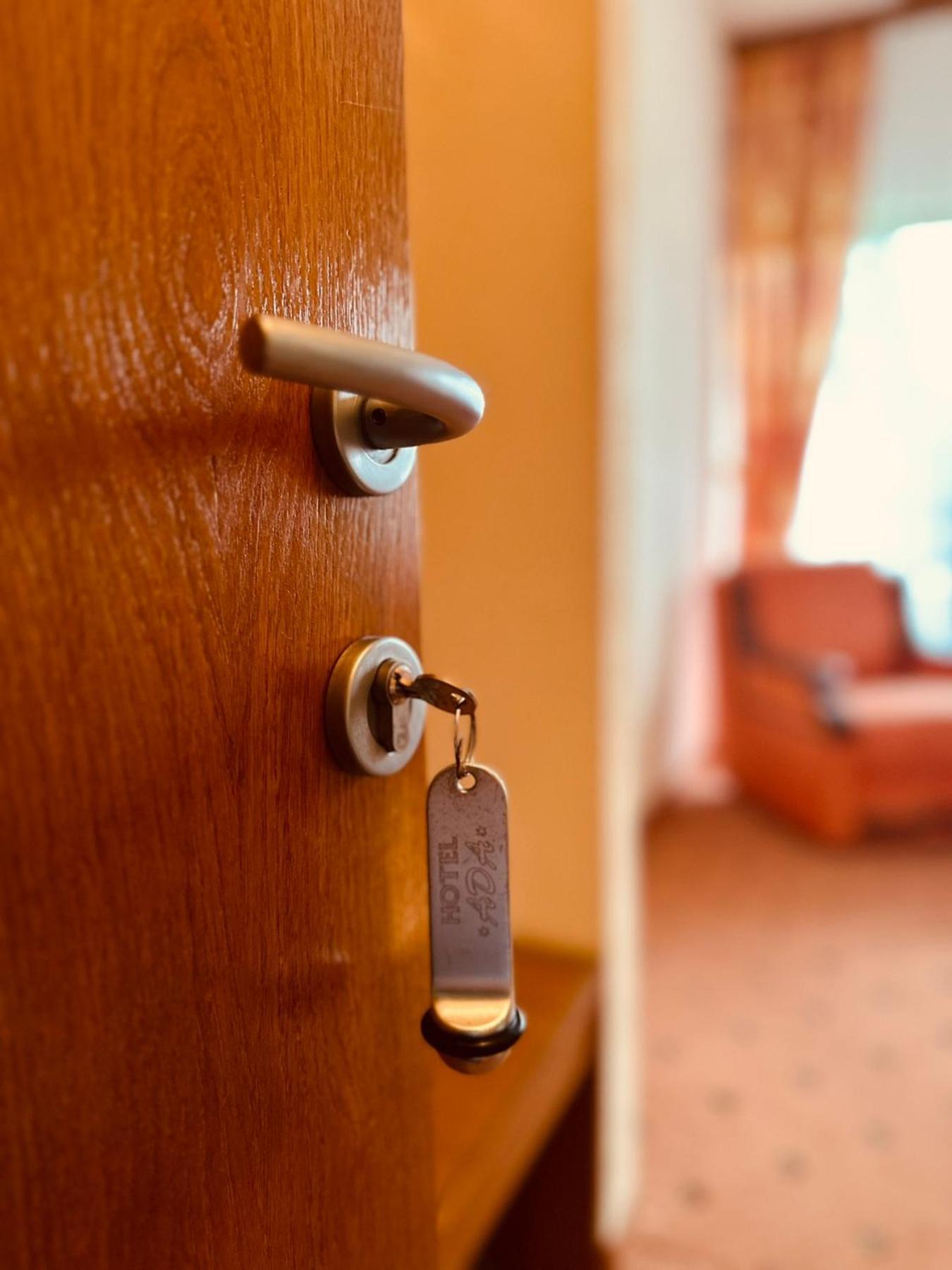 Hotel Ada Bihać Esterno foto