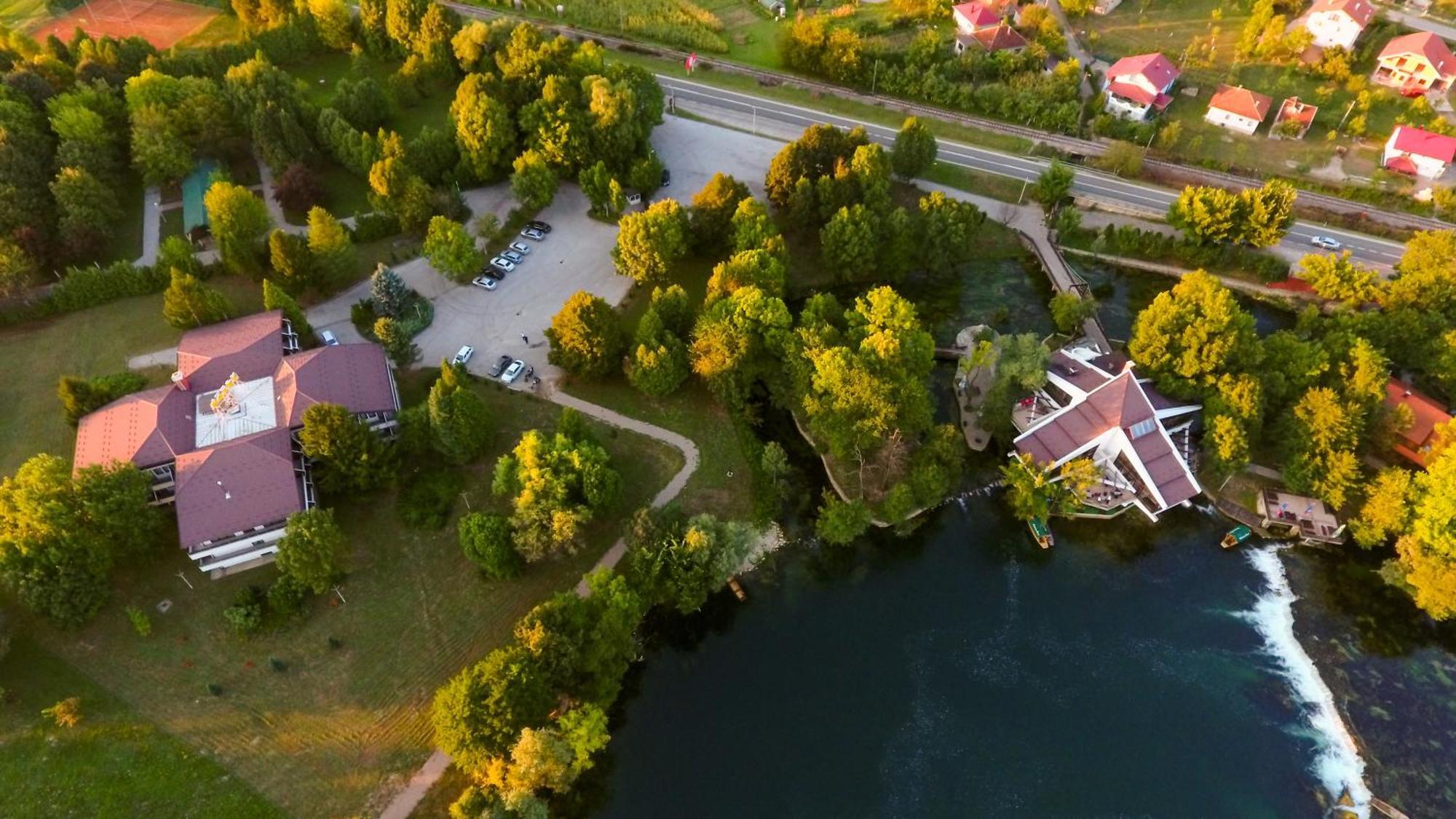 Hotel Ada Bihać Esterno foto