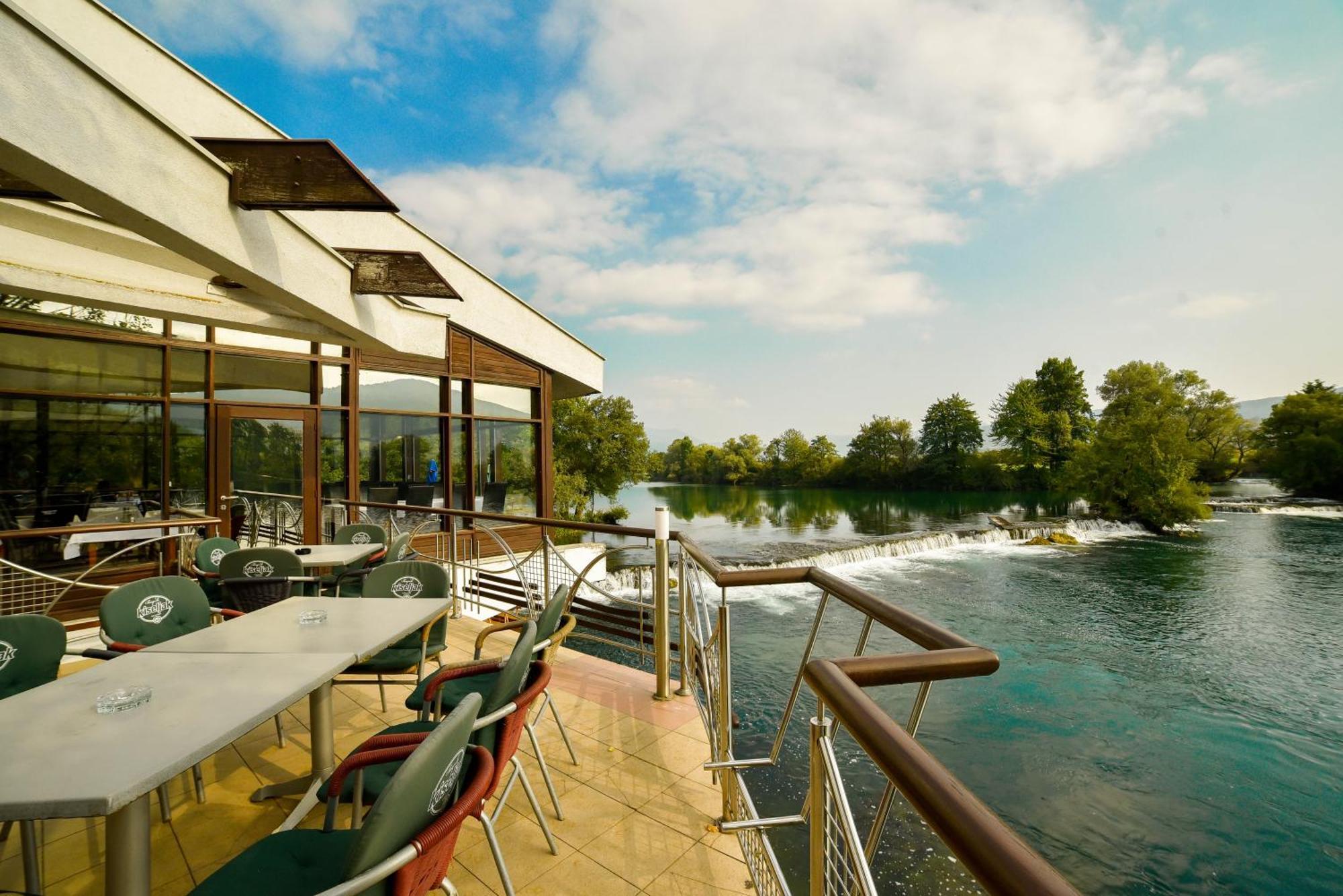 Hotel Ada Bihać Esterno foto